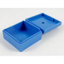 Container, Box 3 1/2 x 3 1/2 x 1 1/3 with Hinged Lid: {умерено син}