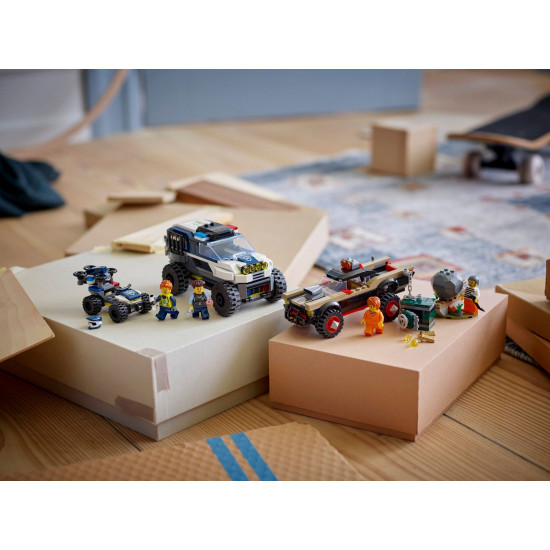 Преследване извън пътя с полицейска кола – СИТИ