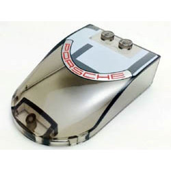 Windscreen 6 x 4 x 1 Curved with Red 'PORSCHE' and White and Gray Roof Pattern: {прозрачно кафяв}