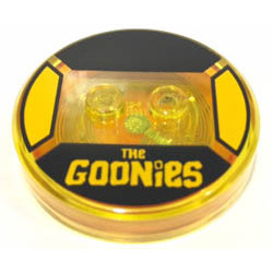 Dimensions Toy Tag 4 x 4 x 2/3 with 2 Studs for Sloth #74 with 'THE GOONIES' Pattern: {прозрачно жълт}