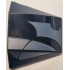 Wedge 4 x 3 Triple Curved No Studs with Silver Batman Logo and Armor Plates with Dark Bluish Outlines Pattern Model Right Side: {черен}