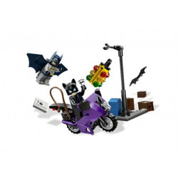 Градското преследване на жената котка – СУПЕР ГЕРОИ DC КОМИКС