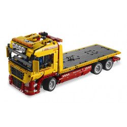 Камион с платформа – ТЕХНИК