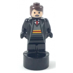 Gryffindor Student Statuette / Trophy #1, Dark Brown Hair – ХАРИ ПОТЪР