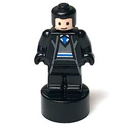 Ravenclaw Student Statuette / Trophy #1, Black Hair, Light Nougat Face – ХАРИ ПОТЪР