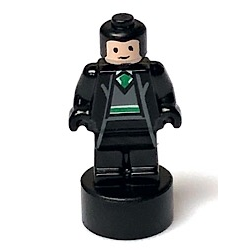 Slytherin Student Statuette / Trophy #3, Light Nougat Face – ХАРИ ПОТЪР
