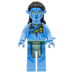 Neytiri - Lime and Magenta Feather Necklace, Closed Mouth Smile – АВАТАР