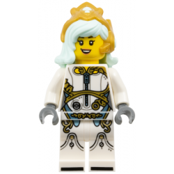 Astrid - White Outfit, Light Aqua Hair, Gold Crown – ДРИЙМЗ