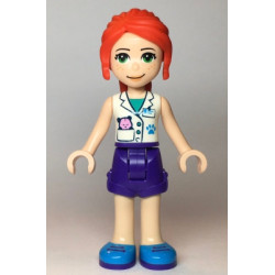 Friends Mia - Dark Purple Shorts, White Vet Vest Top, Red Hair – ПРИЯТЕЛИ