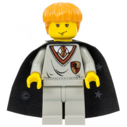 Ron Weasley - Gryffindor Shield Torso, Black Cape with Stars – ХАРИ ПОТЪР