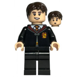 Neville Longbottom - Gryffindor Robe Clasped, Black Legs – ХАРИ ПОТЪР