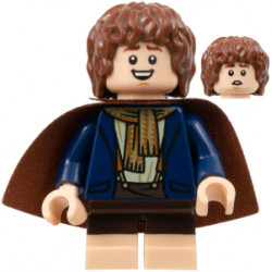 Peregrin Took (Pippin) - Reddish Brown Cape, Light Nougat Feet – ХОБИТ И ВЛАСТЕЛИНЪТ НА ПРЪСТЕНИТЕ