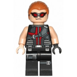 Hawkeye - Black and Dark Red Suit, Medium Nougat Hair – СУПЕР ГЕРОИ