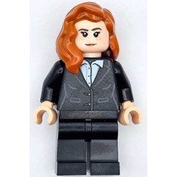Pepper Potts - Black Suit, Hair over Shoulder – СУПЕР ГЕРОИ