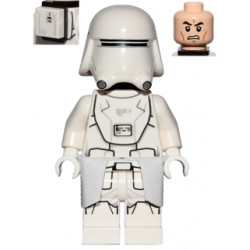 First Order Snowtrooper with Kama – СТАР УОРС