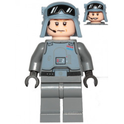 General Maximillian Veers - Helmet with Goggles Print – СТАР УОРС