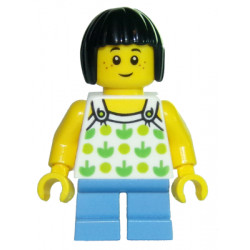 Child - Girl, White Halter Top with Green Apples and Lime Spots, Medium Blue Short Legs, Black Bob Cut Hair, Freckles – ГРАДСКИ