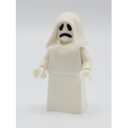 Ghost with White Hood and White Lower Body Skirt – ГРАДСКИ