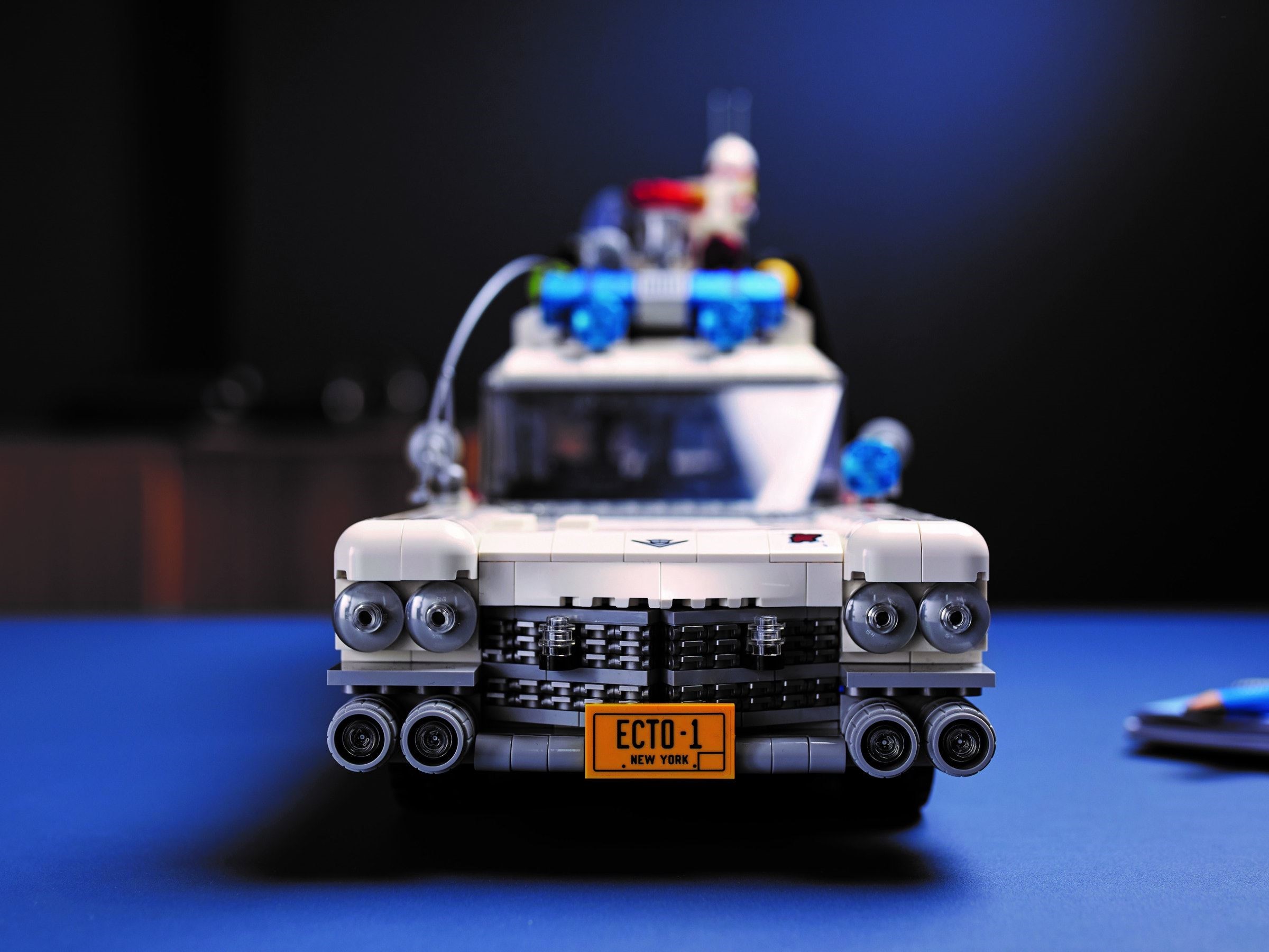 ECTO-1 – ИКОНИ