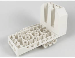 Aircraft Fuselage Aft Section Angular Bottom 6 x 10 x 5: {бял}