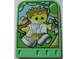 Story Builder Jungle Jam Card with Boy Carrying Hat and Binoculars Pattern: {умерено зелен}