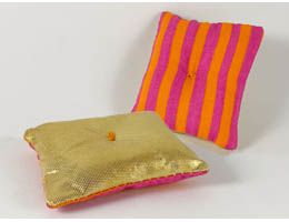 Belville Cloth Pillow 6 x 7 with Gold on One Side and Magenta and Orange Stripes on Other Side Pattern: {неопределен}