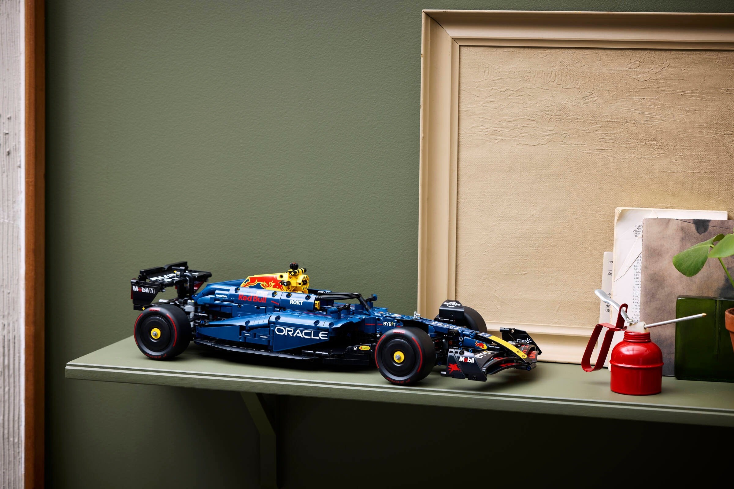 42206: 42206 ЛЕГО ТЕХНИК - F1 Кола Oracle Red Bull Racing RB20