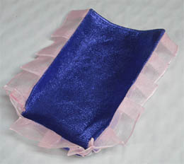 Belville Cloth Bed Cover 8 x 13 with Light Pink Tulle Edge: {ярко син}