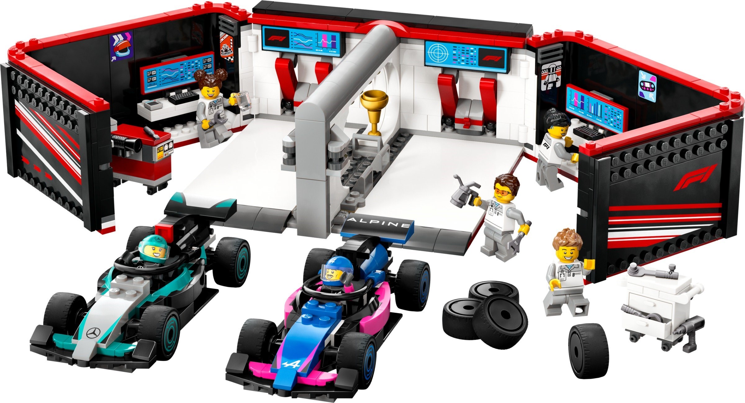 Гараж от F1® с коли Mercedes-AMG и Alpine – СИТИ