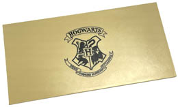 Tile 8 x 16 with Bottom Tubes with Hogwarts Crest Pattern (Second Version with Corrected TITILLANDUS): {тухлено жълт}