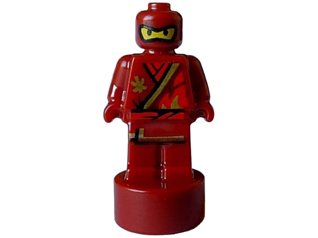 Minifigure, Utensil Statuette / Trophy with Ninjago Kai with Gold and Red Robe and Ninjago Logogram Letter K Pattern: {нов тъмно червен}