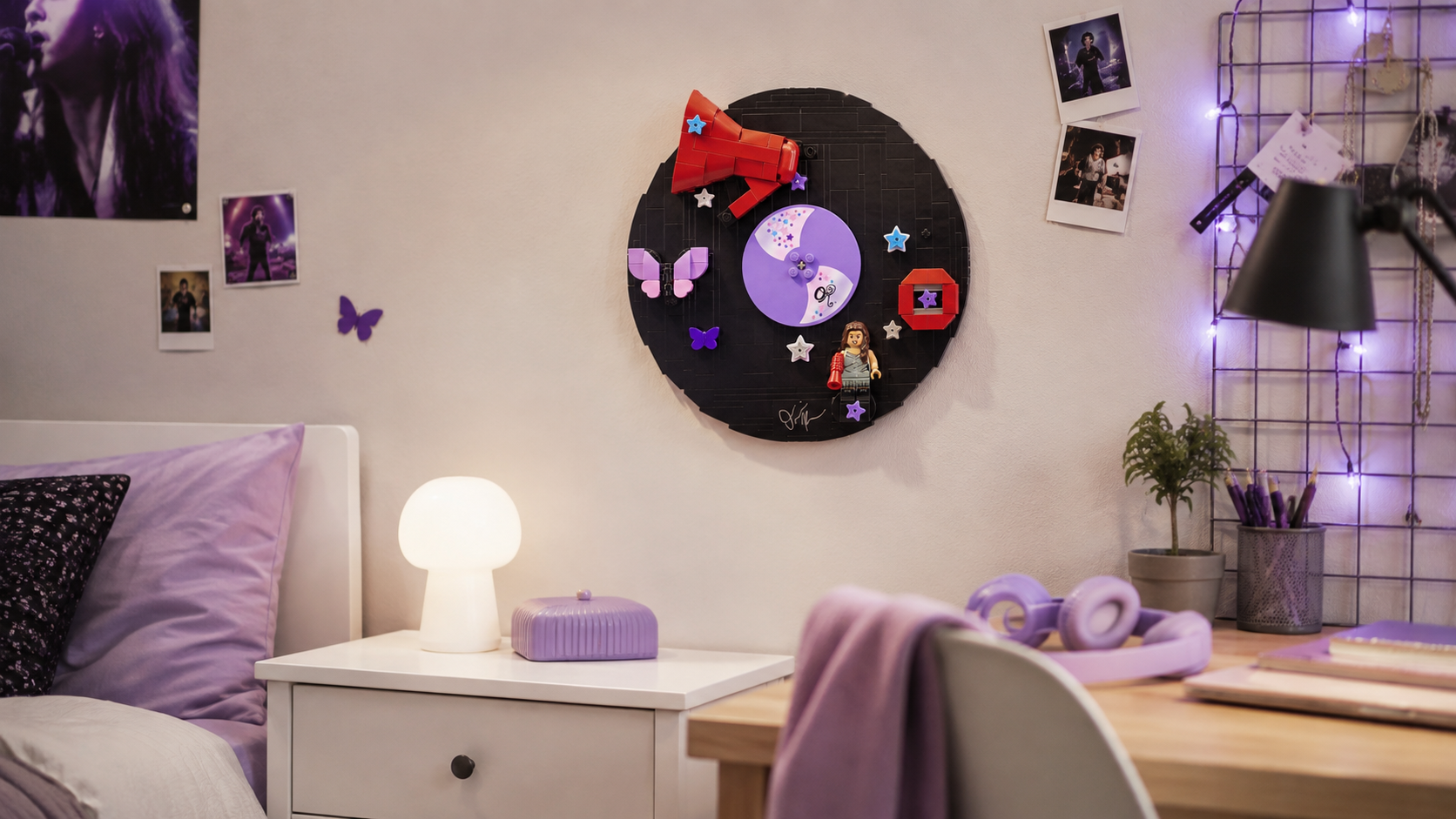LEGO Olivia Rodrigo Vinyl в младежка стая
