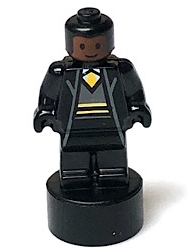 Hufflepuff Student Statuette / Trophy #2, Reddish Brown Face – ХАРИ ПОТЪР