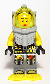 Atlantis Diver 5 - Samantha Rhodes - With Yellow Flippers and Trans-Yellow Visor – АТЛАНТИС