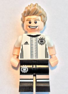 Thomas Müller, Deutscher Fussball-Bund / DFB (Minifigure Only without Stand and Accessories) – КОЛЕКЦИОНЕРСКИ МИНИФИГУРКИ