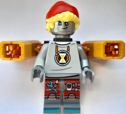 Cooper - Robot with Red Cap and 2 Stud Shooters – ДРИЙМЗ