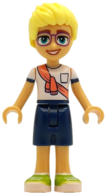 Friends Olly - White Shirt with Coral Scarf, Dark Blue Shorts, Lime Shoes – ПРИЯТЕЛИ