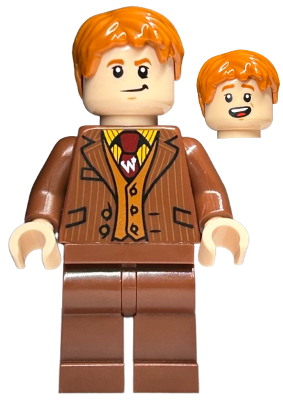 Fred Weasley - Reddish Brown Suit, Dark Red Tie, Grin / Smiling Head – ХАРИ ПОТЪР