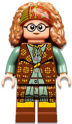 Professor Sybill Trelawney - Reddish Brown and Sand Green Robes – ХАРИ ПОТЪР