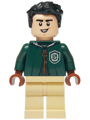 Marcus Flint - Dark Green Slytherin Quidditch Uniform with Hood, Tan Legs – ХАРИ ПОТЪР