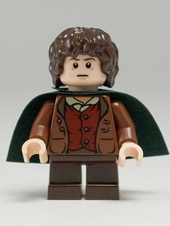 Frodo Baggins - Dark Green Cape, Dark Brown Short Legs – ХОБИТ И ВЛАСТЕЛИНЪТ НА ПРЪСТЕНИТЕ