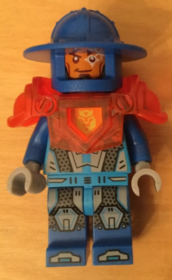 Royal Soldier / King's Guard - Blue Helmet with Broad Brim, Trans-Neon Orange Armor, Round Tile with Stud on Back – НЕКСО РИЦАРИ