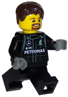 Mercedes AMG Petronas Formula One Team Engineer - Male – СКОРОСТНИ ШАМПИОНИ