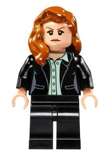 Lois Lane - Black Suit – СУПЕР ГЕРОИ