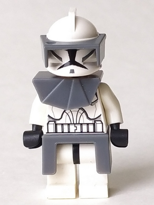 Clone Trooper (Phase 1) - Dark Bluish Gray Visor, Pauldron, and Kama, Large Eyes – СТАР УОРС