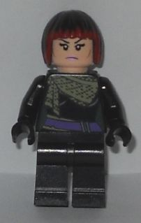Karai - Scarf and Dark Red Hair Highlights (Movie Version) – КОСТЕНУРКИТЕ НИНДЖА